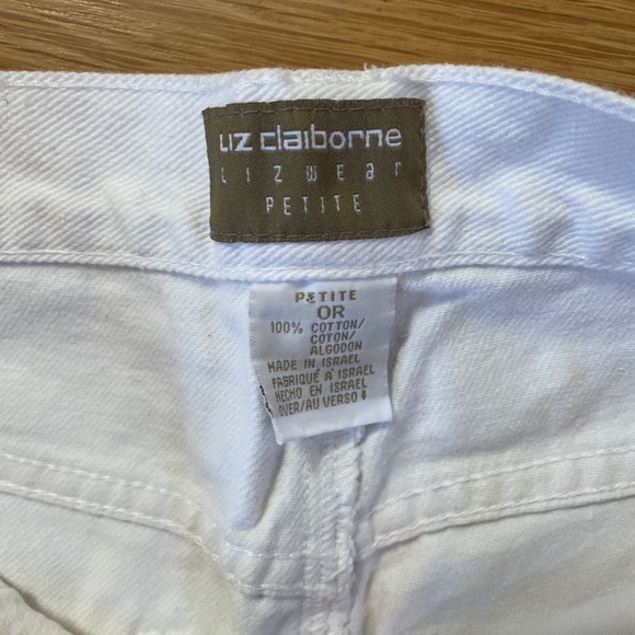 Liz Claiborne White Jeans Like New Slim Fit Size OR - Picture 6 of 10